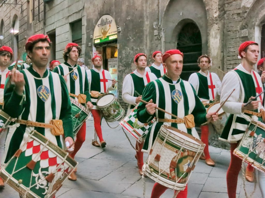Contrada-dellOca-Siena-procession-1