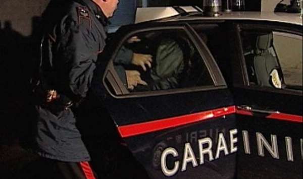 carabinieri arresto notte
